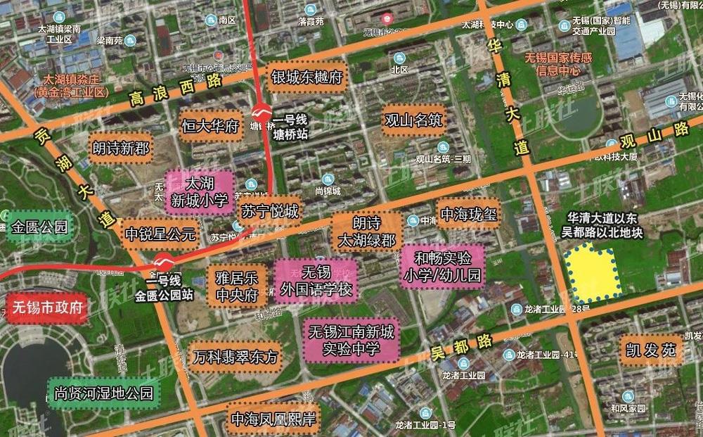 经开区华清大道与吴都路交叉口东北侧毗邻无锡市政府,周边路网通达